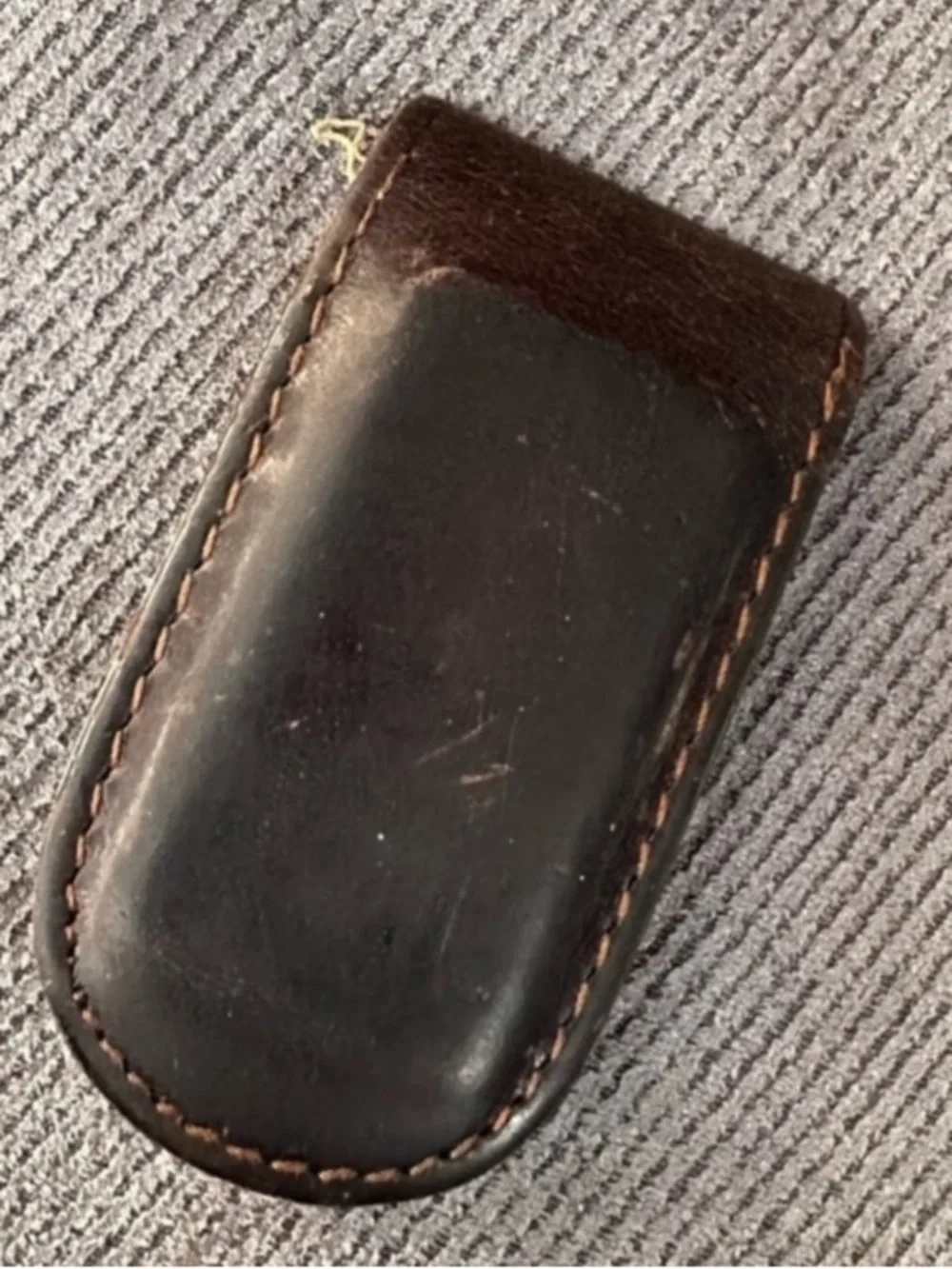 Vintage Fossil leather magnetic money clip golf classic used